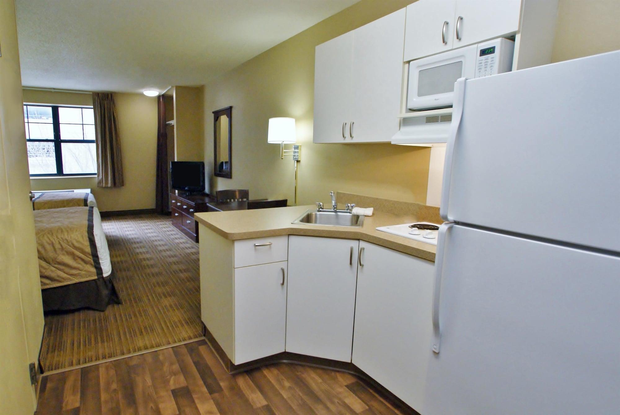 Extended Stay America Suites - Rockford - I-90 Exterior photo
