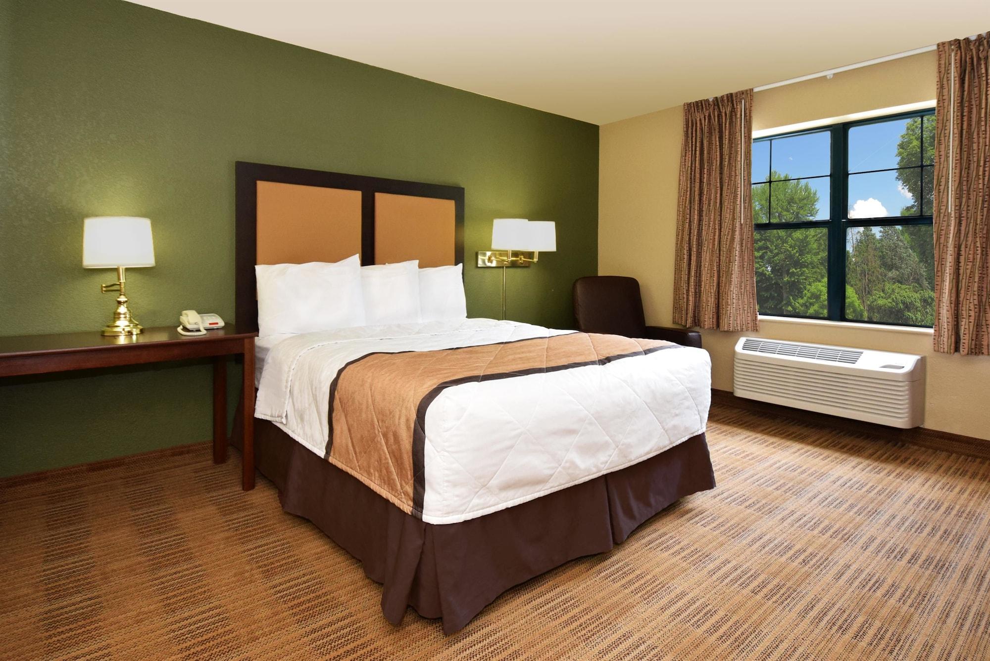 Extended Stay America Suites - Rockford - I-90 Exterior photo