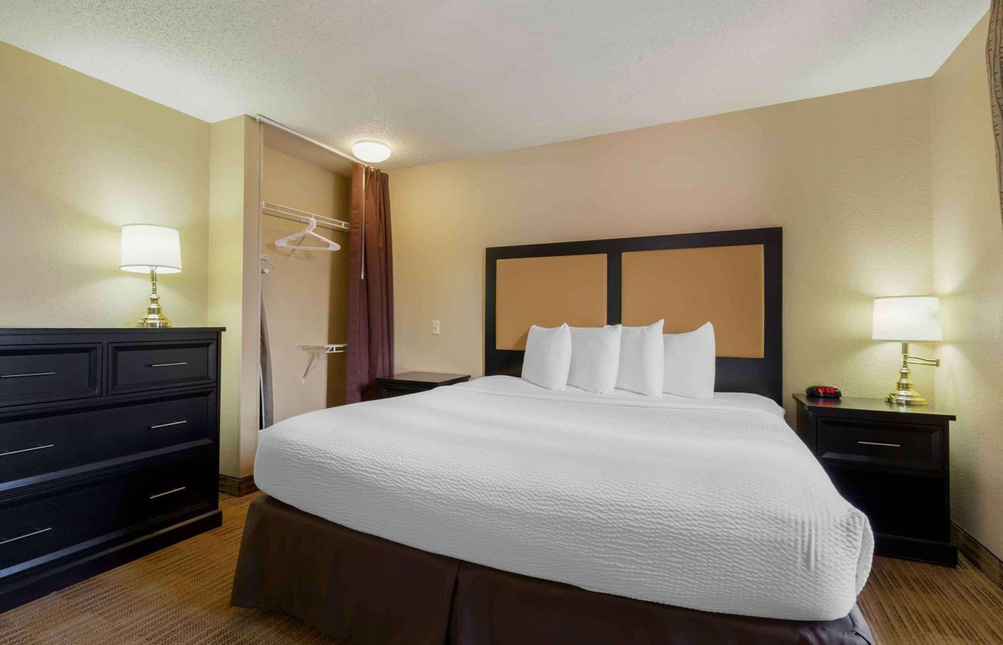 Extended Stay America Suites - Rockford - I-90 Exterior photo