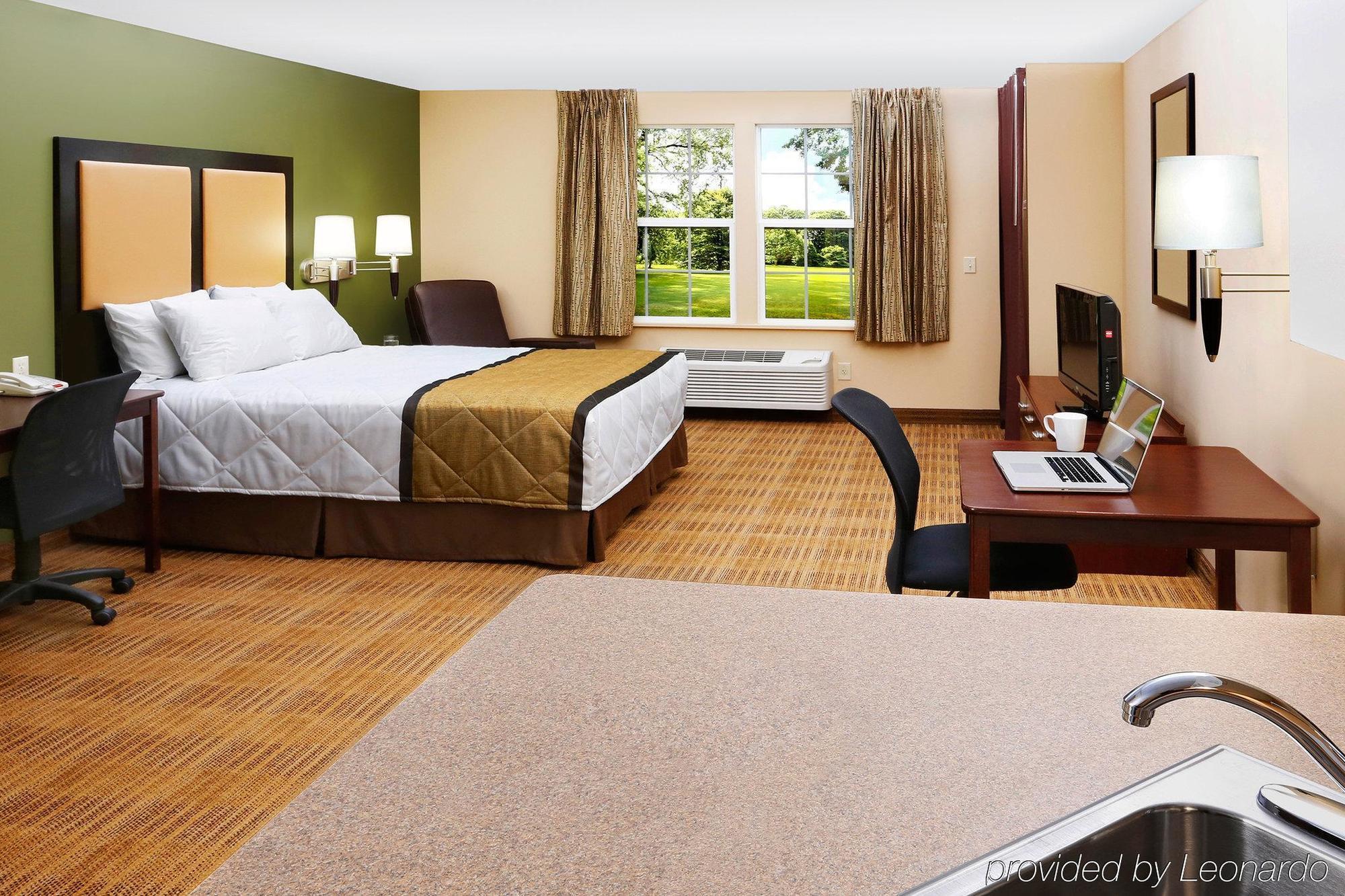 Extended Stay America Suites - Rockford - I-90 Exterior photo